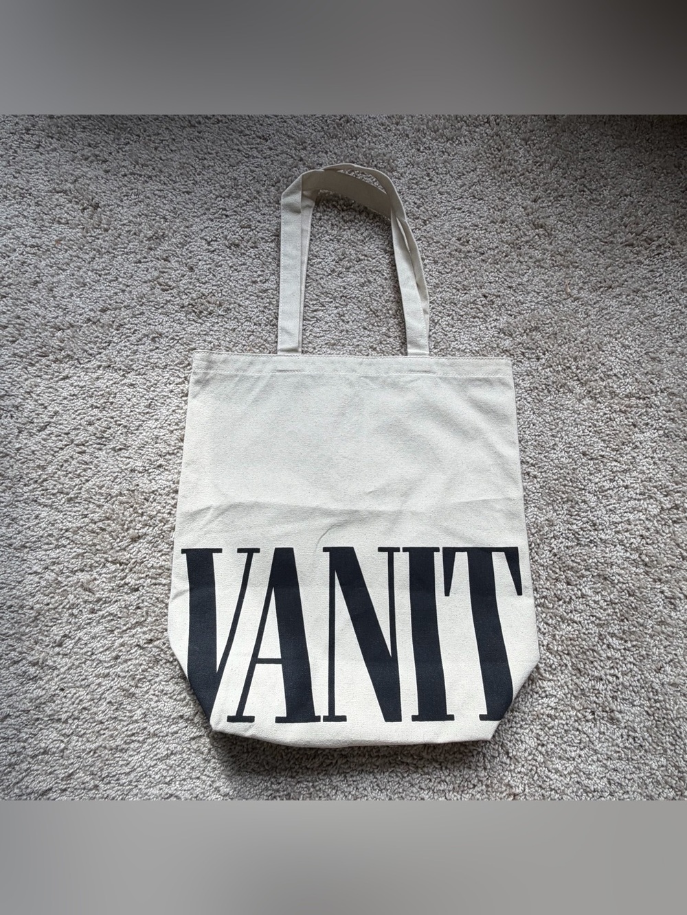 NWT Vanity Fair Magazine Iconic Canvas Tote Bag – Minimalist & Spacious